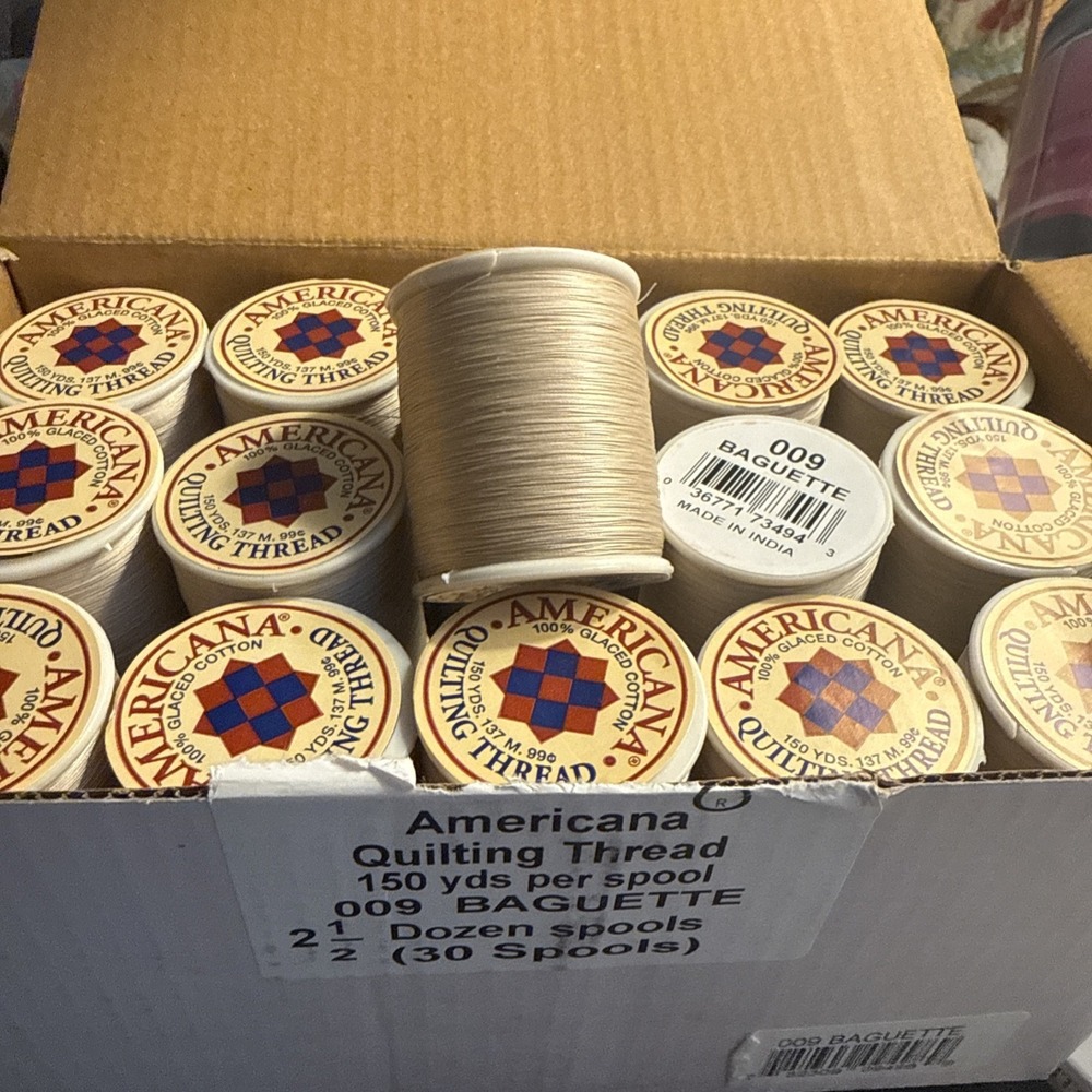 1 Case: 30 Spools - BAGUETTE Americana Quilting Thread 150 Yd 100% Glacéd Cotton - Picture 2 of 4